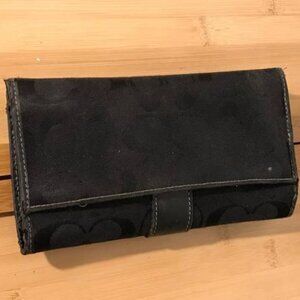 COACH Designer Bi-Fold Clutch Wallet Organizer / Cardholder